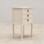 1612 3351 CHEST OF DRAWERS